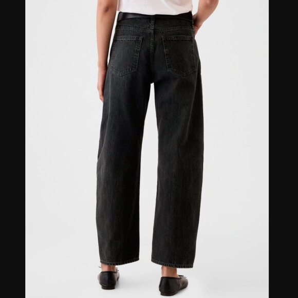 NWT High Rise Barrel Jeans Color Black - Picture 2 of 4